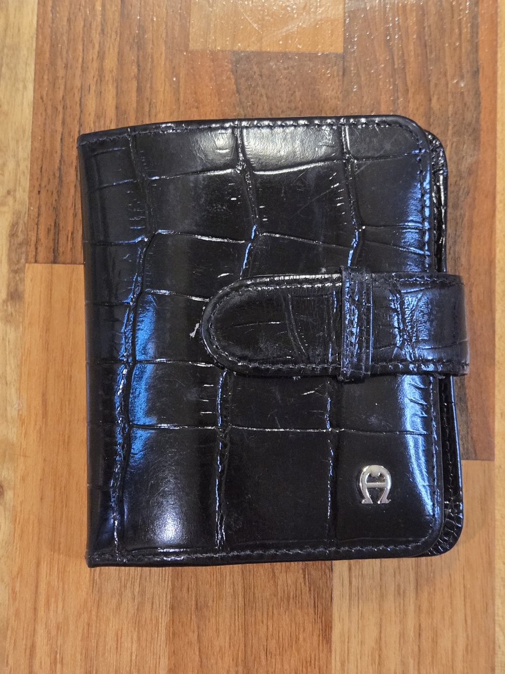 Vintage Etienne Aigner Croc-Embossed Leather Wallet